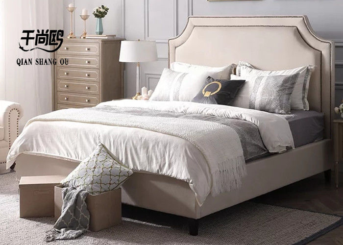 Metal Decorative Upholstered Storage Platform Bed soft Fabric Material